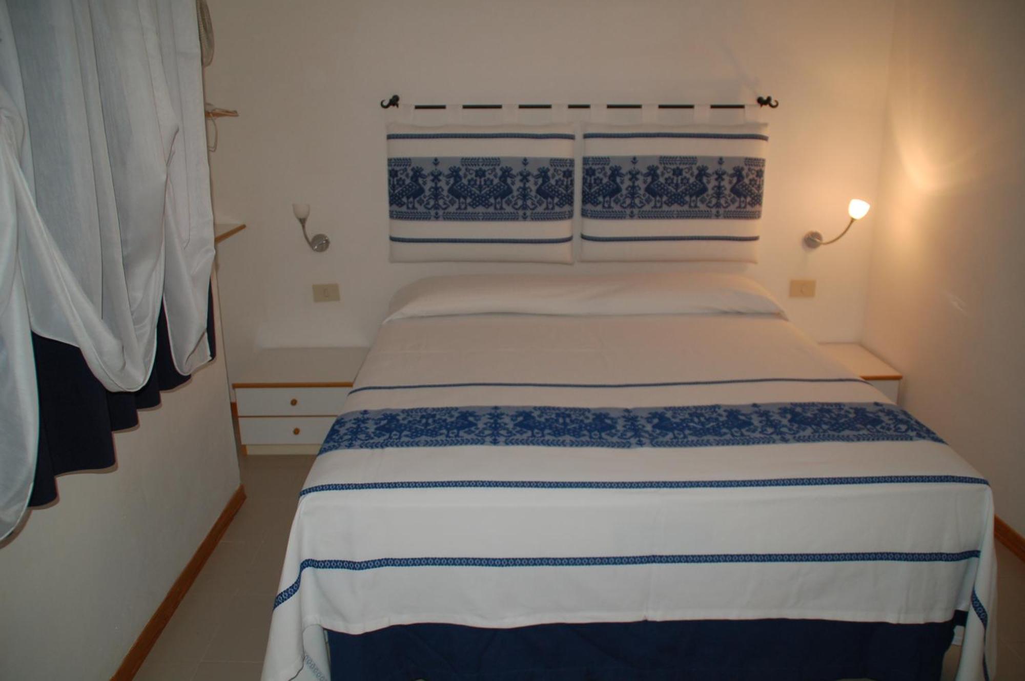 Residence Porto Coda Cavallo Aparthotel