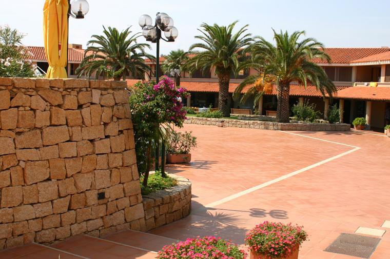 Aparthotel Residence Porto Coda Cavallo *